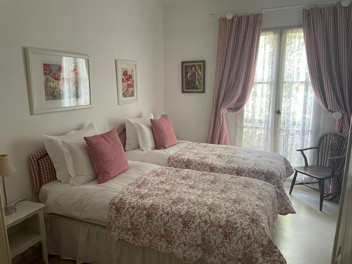 Вілла 3 Rue Du Moulin Camon  Екстер'єр фото